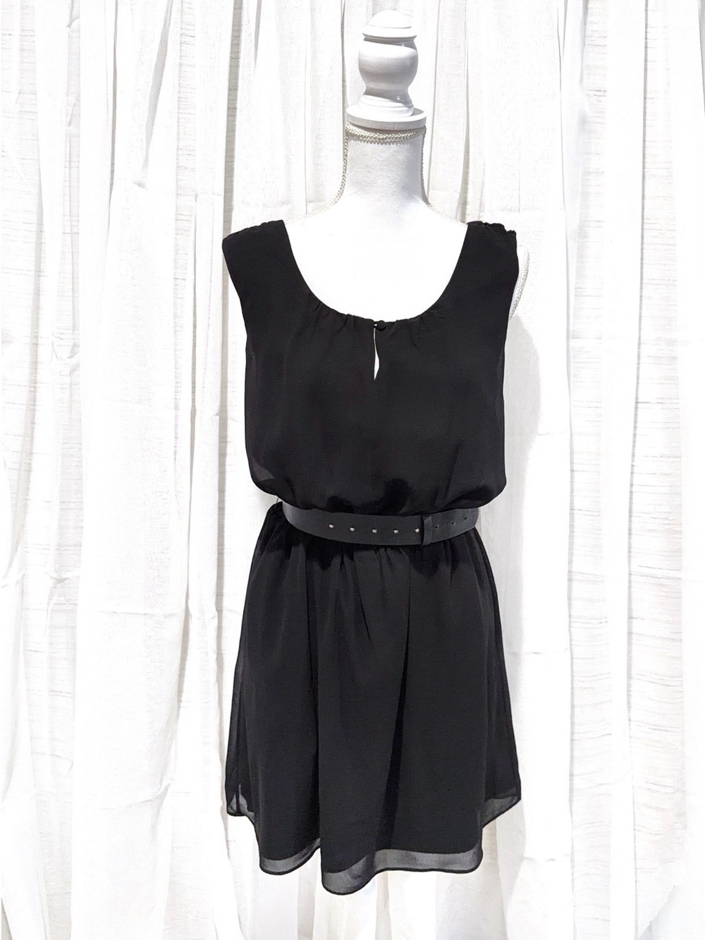 Express Black Sleeveless Chiffon Dress with Belt